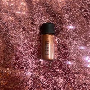 MAC Eyeshadow Pigments in Copper Sparkle